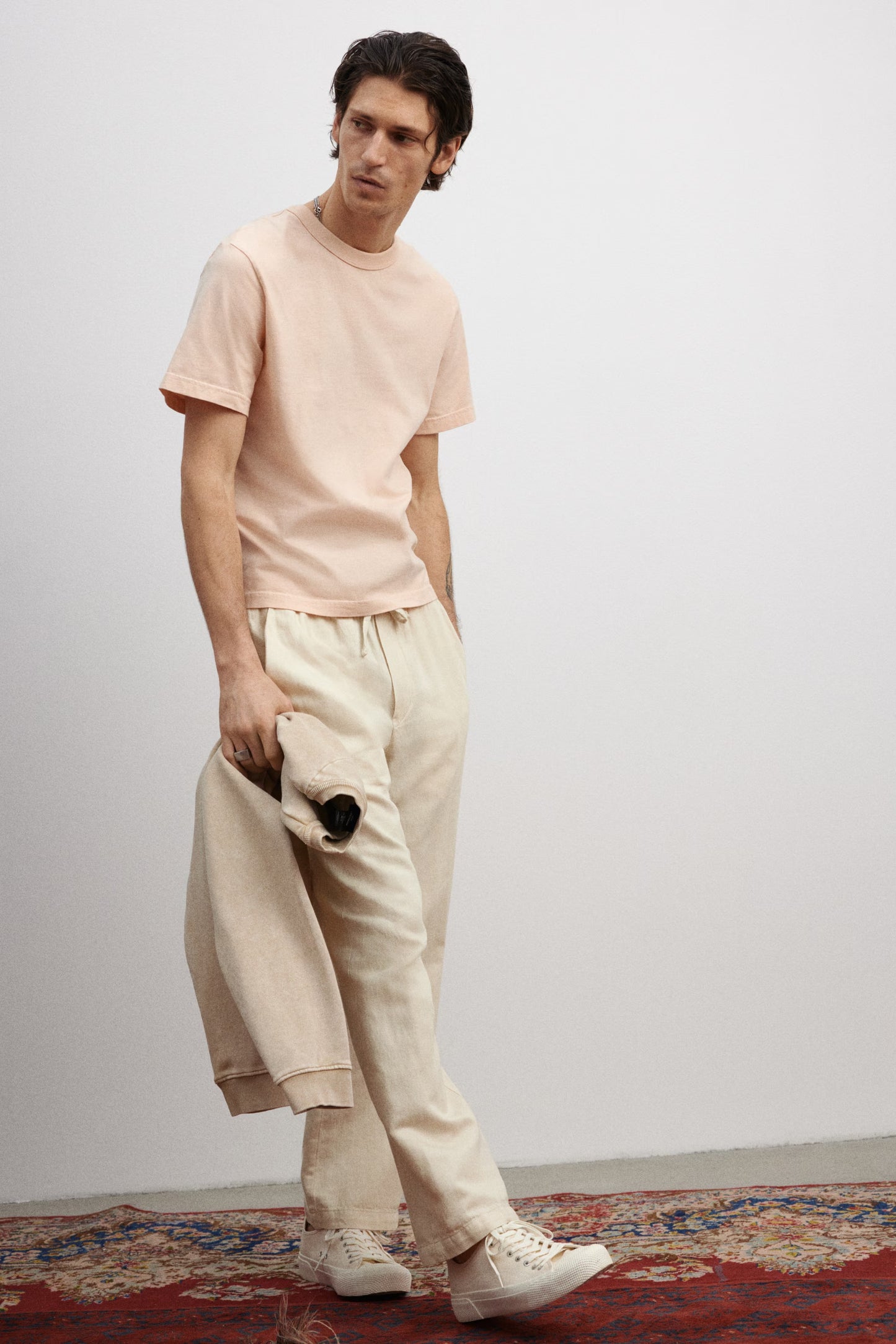 Breezy Comfort, Effortless Style
