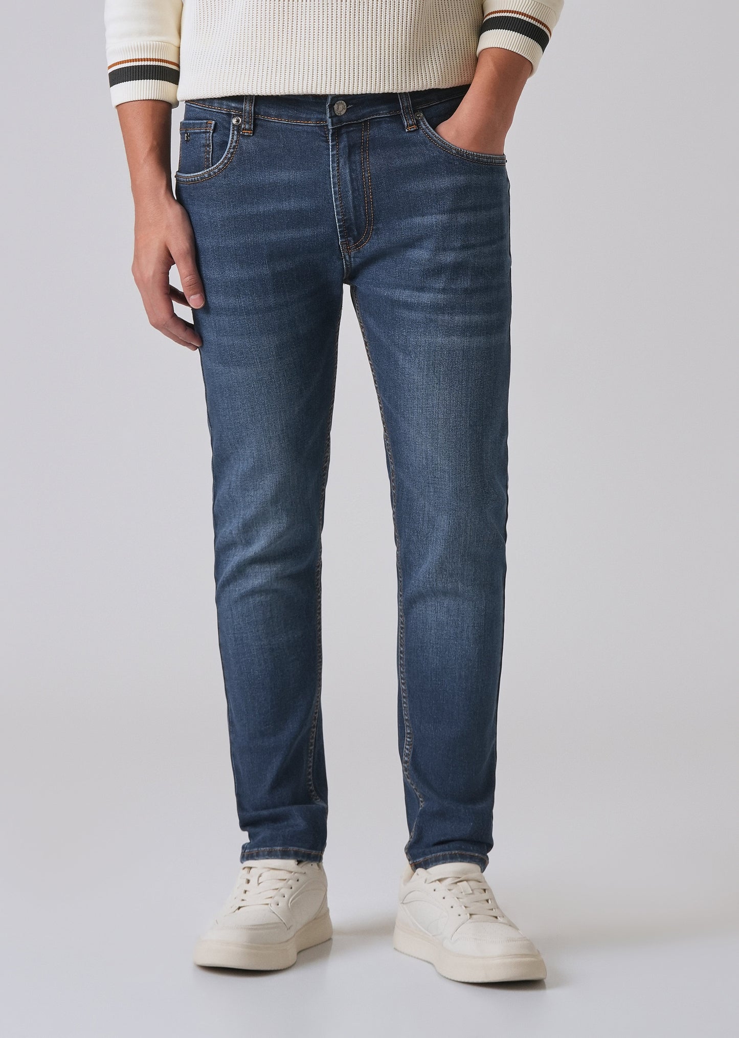 Blue Horizon Slim fit Jeans