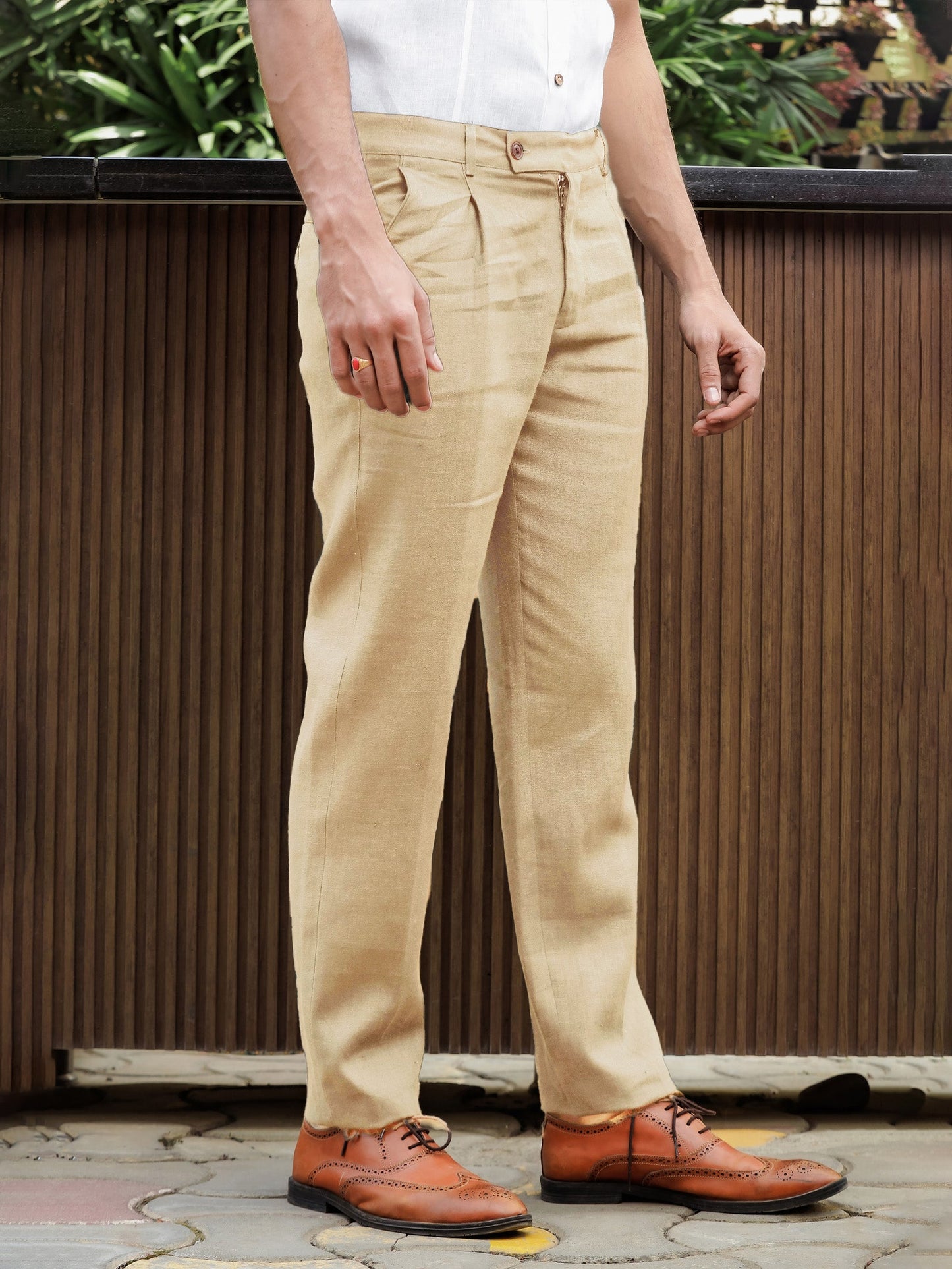 Hal Classic Pleated Pure Linen Trousers - Cappuccino Beige
