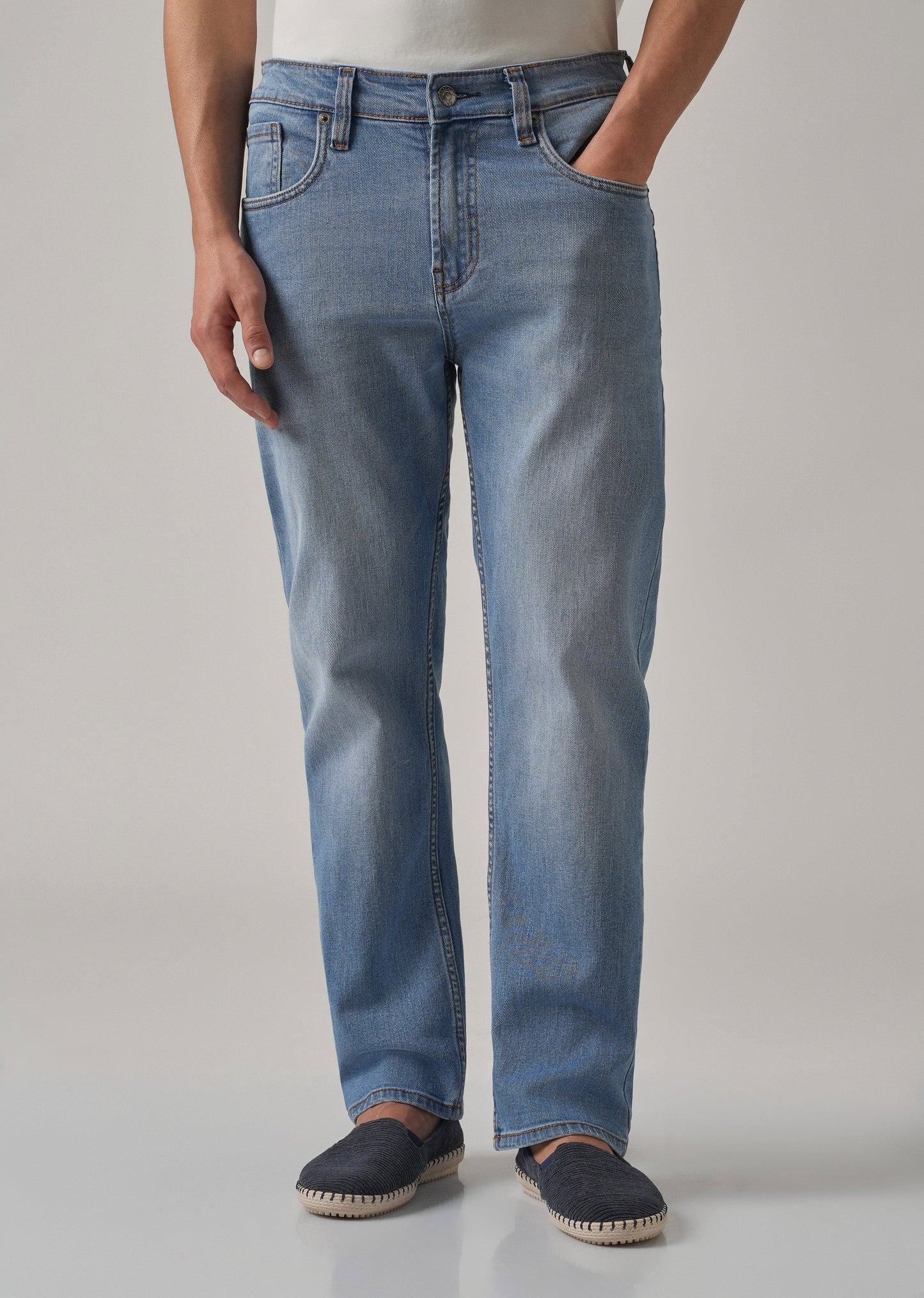 Mid Blue Relaxed Fit Jeans