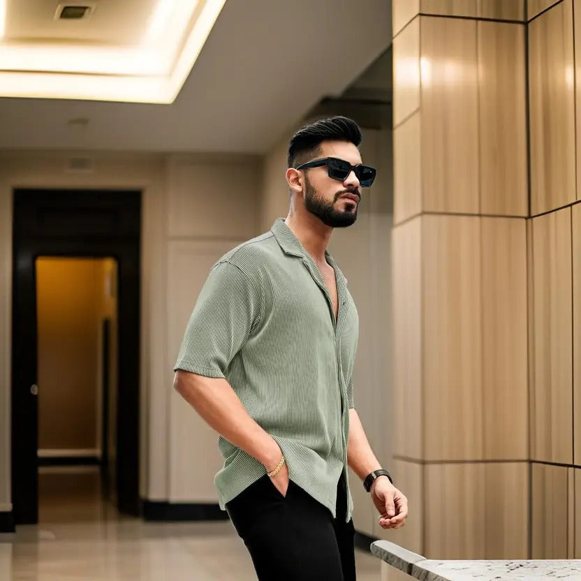 Men Solid Peter Pan Collar Polycotton Light Green T-Shirt