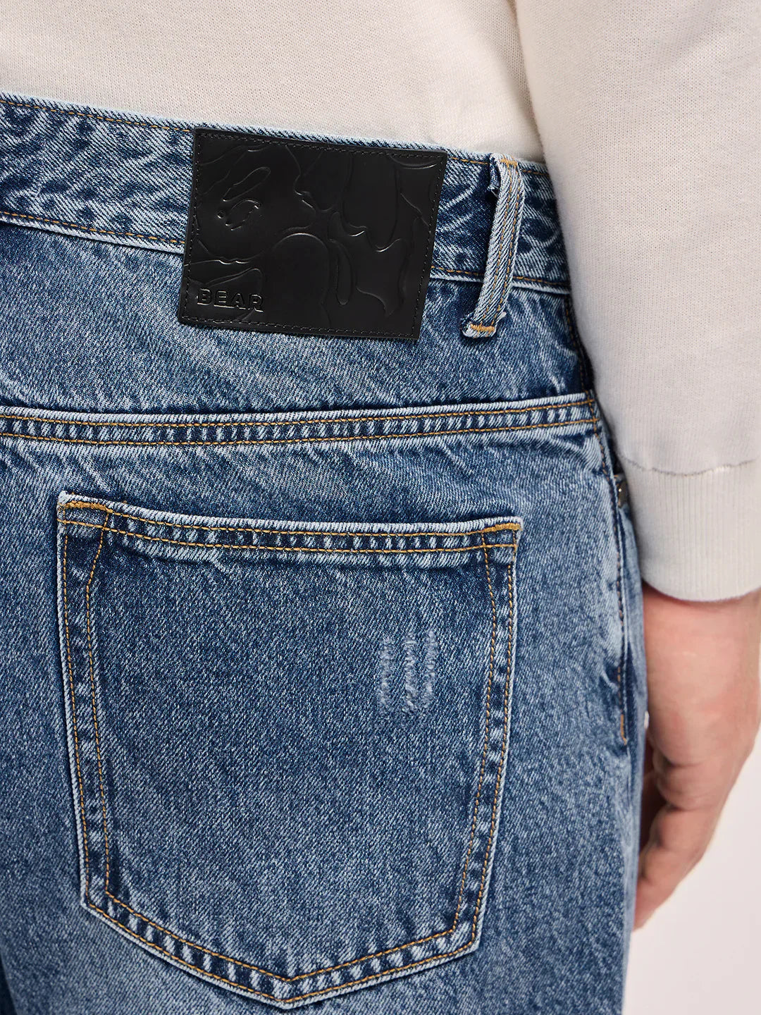 Fade Distressed Mid-Rise Relaxed Fit Jeans