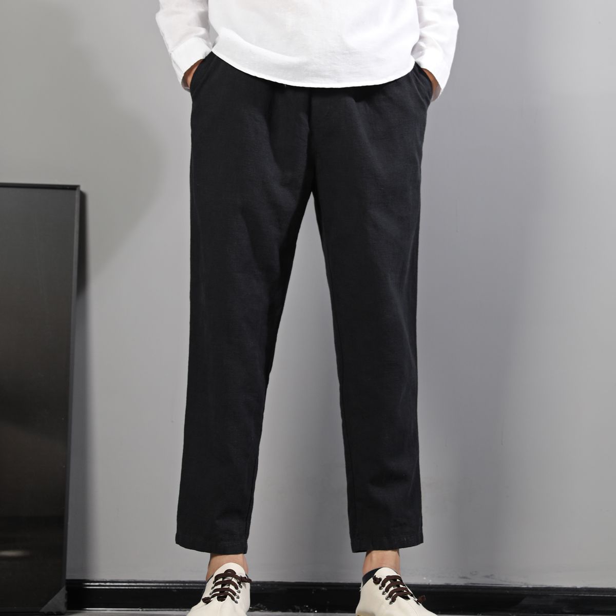 Easy-Wear Linen Trousers