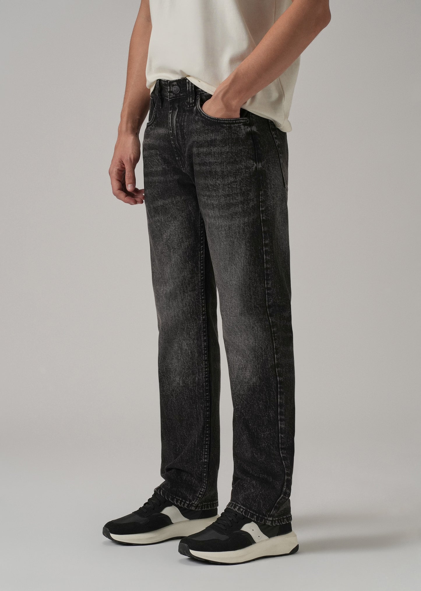 High Fade Black Straight Fit Jeans