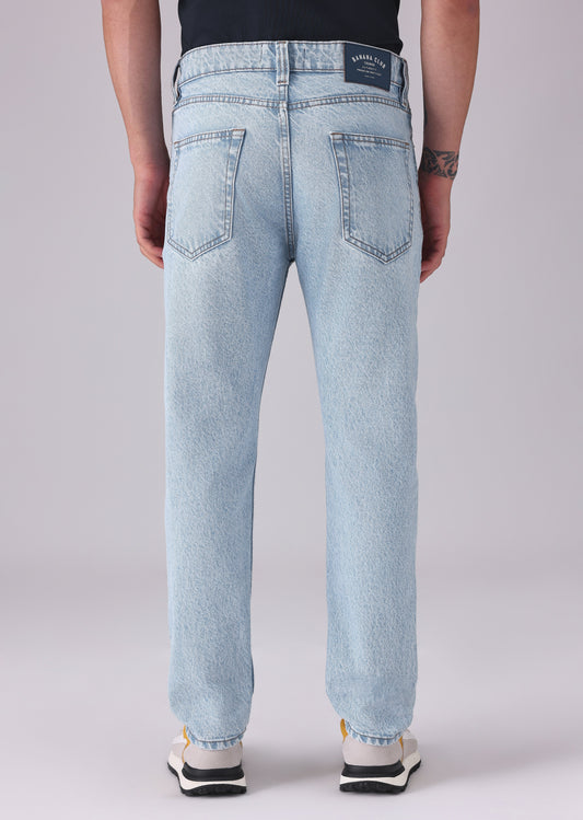 Light Wash Carrot Fit Jeans