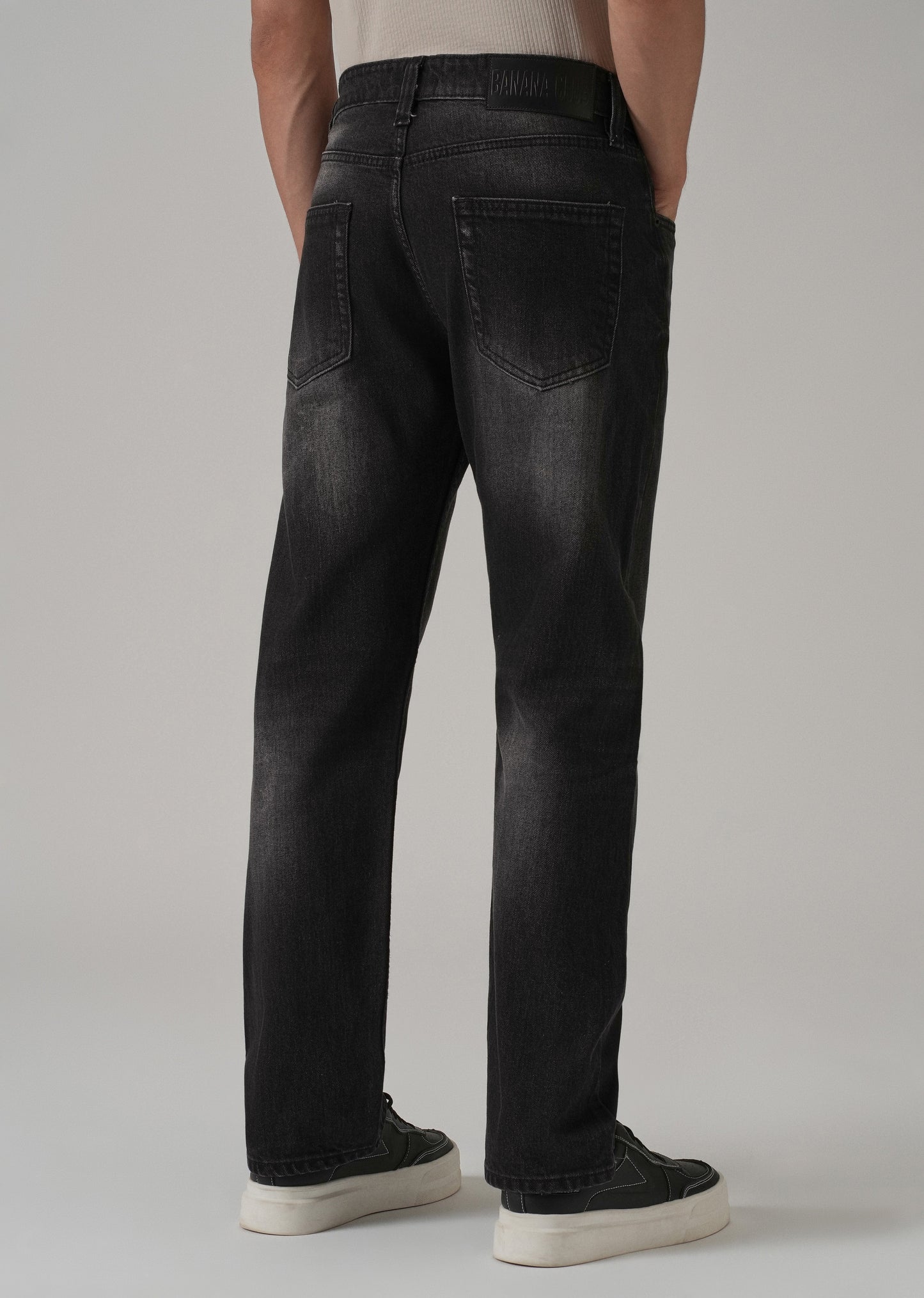 Low Fade Black Straight Fit Jeans