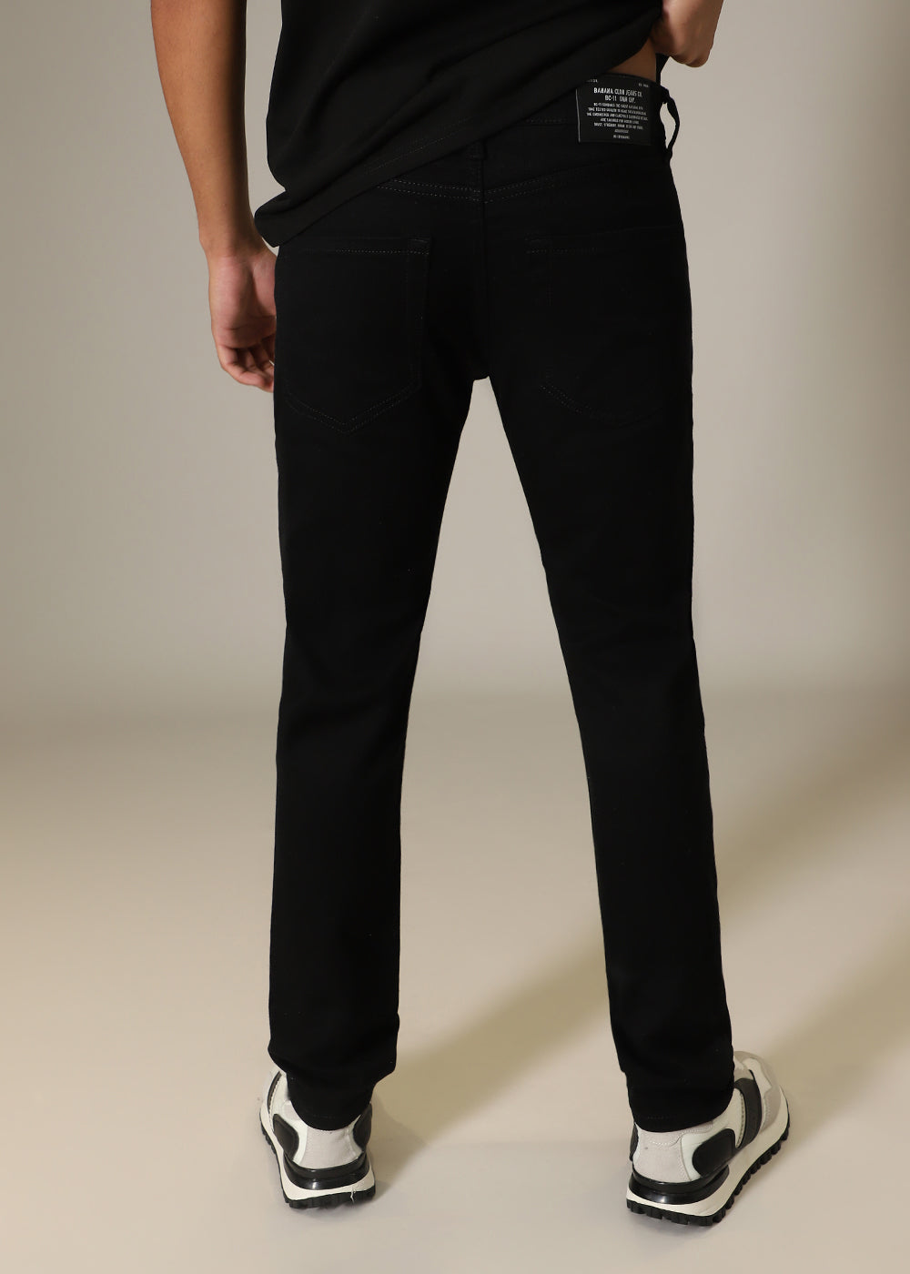 Nova Black Slim fit Jeans
